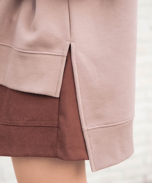 VANNIE U（ヴァニーユー）の「たぽ袖ロゴアシメパーカー（パーカー・レディース・チャコールグレー/モカ/ナチュラル・FREE）」の17枚目の写真