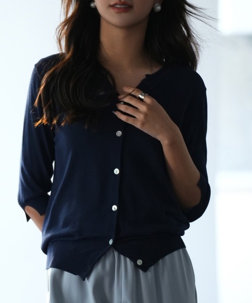 SAISON DE PAPILLON（セゾンドパピヨン）の「接触冷感 スキッパーネック UV対策 サマーニット カーディガン（カーディガン/ボレロ・レディース・ベージュ/ホワイト/ブルー/チャコールグレー/ブラック/パープル/ラベンダー/グリーン/ネイビー・M/L）」の12枚目の写真