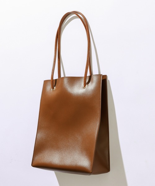 natural couture(ナチュラルクチュール)の「チェーンポシェット付きトート(トートバッグ・レディース・ブラック/ブラウン/オフホワイト・FREE)」の5枚目の写真