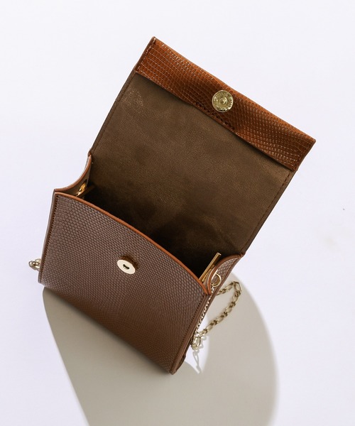 natural couture(ナチュラルクチュール)の「チェーンポシェット付きトート(トートバッグ・レディース・ブラック/ブラウン/オフホワイト・FREE)」の13枚目の写真