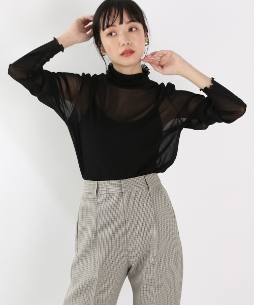 LOWRYS FARM(ローリーズファーム)の「チュールタートルLS 894289(シャツ/ブラウス・レディース・ホワイト/ブラック/グレー・FREE)」の3枚目の写真
