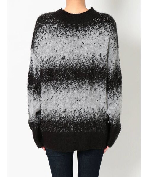 EMODA（エモダ）の「ランダムグラデーションニットトップ（ニット/セーター・レディース・ブラック/パープル/オレンジ・FREE）」の9枚目の写真