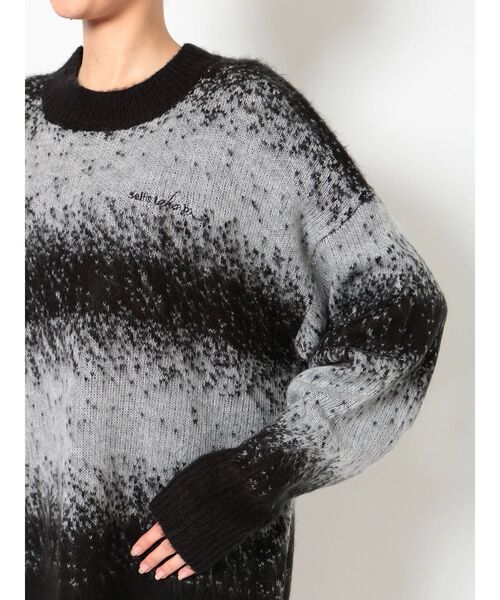 EMODA（エモダ）の「ランダムグラデーションニットトップ（ニット/セーター・レディース・ブラック/パープル/オレンジ・FREE）」の16枚目の写真