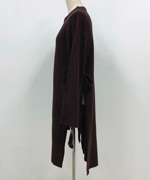 PICCIN（ピッチン）の「サイドスリットロングニット（ニット/セーター・レディース・ダークブラウン/アイボリー・M）」の5枚目の写真