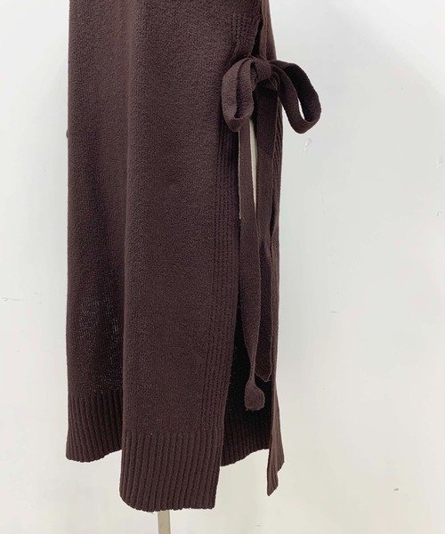 PICCIN（ピッチン）の「サイドスリットロングニット（ニット/セーター・レディース・ダークブラウン/アイボリー・M）」の9枚目の写真