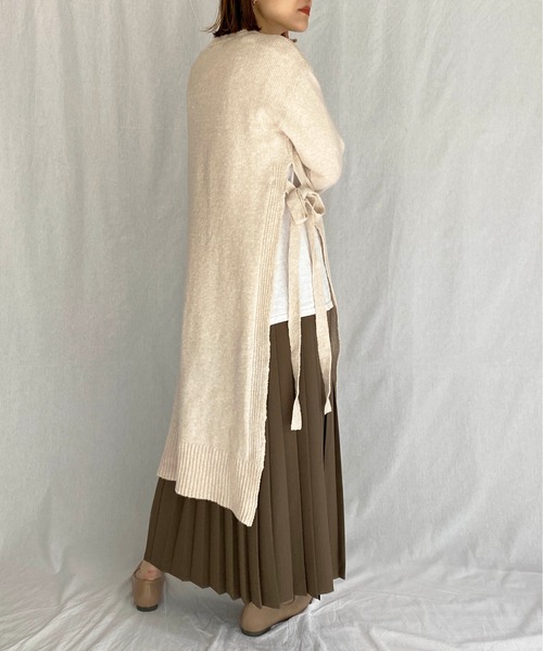 PICCIN（ピッチン）の「サイドスリットロングニット（ニット/セーター・レディース・ダークブラウン/アイボリー・M）」の15枚目の写真