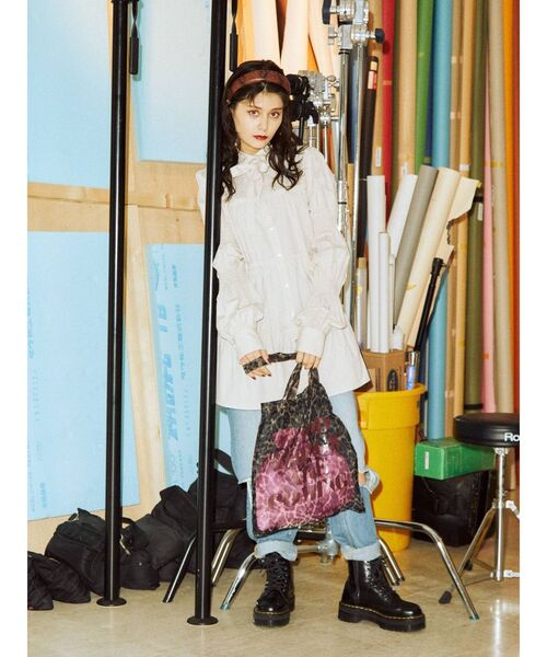 jouetie（ジュエティ）の「プリーツコンビトートバッグ（トートバッグ・レディース・ブラック/オフホワイト/ラベンダー/その他1・FREE）」の6枚目の写真