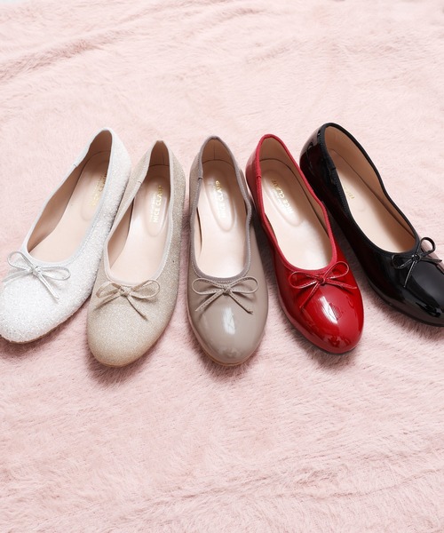 one after another NICE CLAUP（ワンアフターアナザーナイスクラップ）の「ヒールアップバレエシューズ（バレエシューズ・レディース・レッド/ゴールド/ホワイト系その他・SMALL/MEDIUM/LARGE）」の14枚目の写真