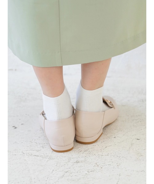 ORiental TRaffic（オリエンタルトラフィック）の「ORiental TRaffic ビットローファー ＊（ローファー・レディース・ブラック/ベージュ/アイボリー・SMALL/MEDIUM/LARGE）」の6枚目の写真