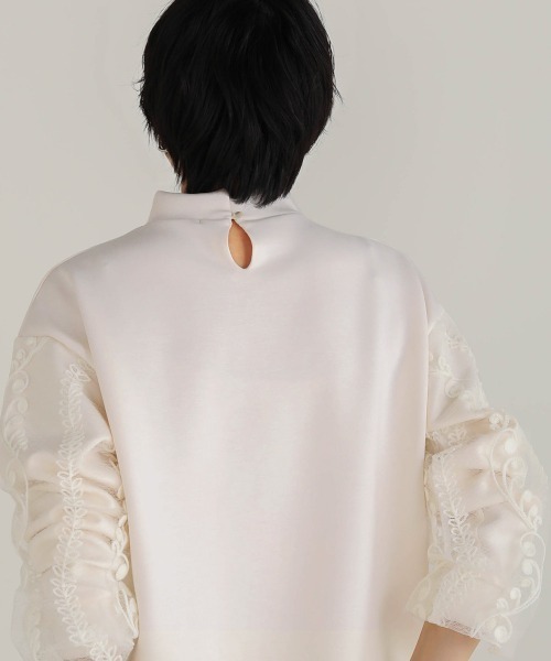 Bou Jeloud（ブージュルード）の「ライトダンボール袖レーストップス（スウェット・レディース・ホワイト/ライトグレー/ブラック・FREE）」の14枚目の写真