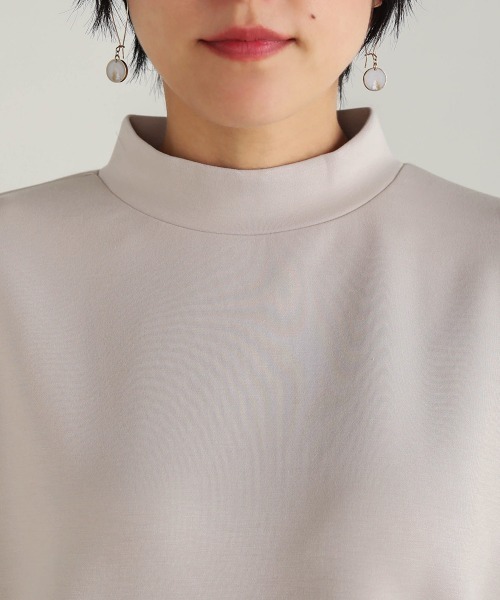 Bou Jeloud（ブージュルード）の「ライトダンボール袖レーストップス（スウェット・レディース・ホワイト/ライトグレー/ブラック・FREE）」の16枚目の写真