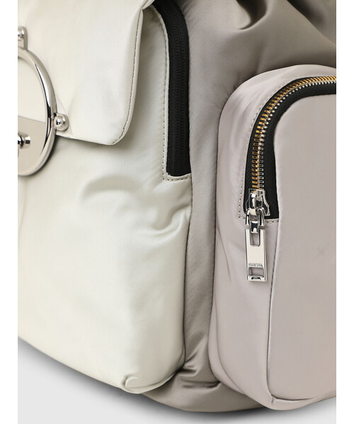 美品　ディーゼル　リュック　バックパック　A4可能　コーテッドナイロン　シルバー 71da2m+0K-L._AC_SY675_.jpg