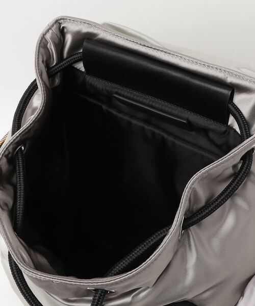 美品　ディーゼル　リュック　バックパック　A4可能　コーテッドナイロン　シルバー DIESEL（ディーゼル）の「ユニセックス ナイロン モノグラム