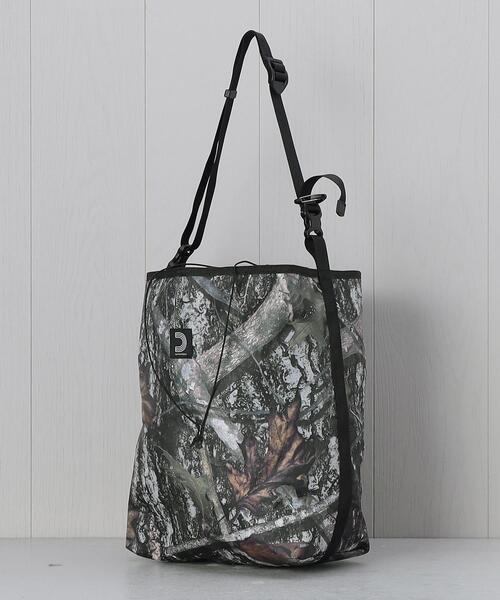 koti BEAUTY&YOUTH（コティ ビューティアンドユース）の「＜HALF TRACK PRODUCTS × koti＞CARMENO BAG REAL TREE PRINT/バッグ（ショルダーバッグ・メンズ・その他1・FREE）」の6枚目の写真