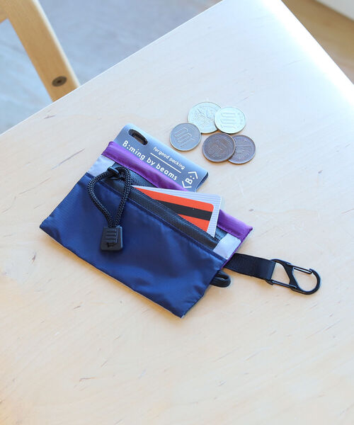 B:MING by BEAMS（ビーミングバイビームス）の「B:MING by BEAMS / PLASTIC MONEY（財布・メンズ・パープル/グレー・ONE SIZE）」の2枚目の写真