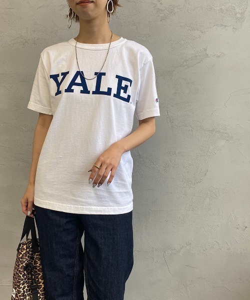 Champion（チャンピオン）の「[Champion/チャンピオン] YALE カレッジロゴプリントTシャツ（Tシャツ/カットソー・レディース・ホワイト/ネイビー・S/M/L）」の3枚目の写真