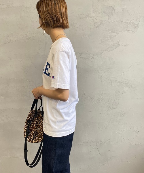 Champion（チャンピオン）の「[Champion/チャンピオン] YALE カレッジロゴプリントTシャツ（Tシャツ/カットソー・レディース・ホワイト/ネイビー・S/M/L）」の20枚目の写真