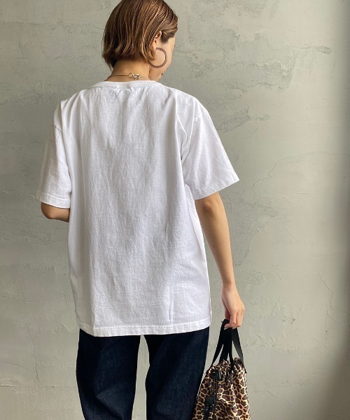 Champion（チャンピオン）の「[Champion/チャンピオン] YALE カレッジロゴプリントTシャツ（Tシャツ/カットソー・レディース・ホワイト/ネイビー・S/M/L）」の4枚目の写真