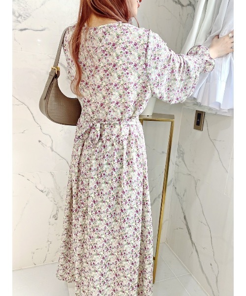 JUMELLE（ジュメロ）の「Vネックふわワンピース（ワンピース・レディース・パープル・FREE）」の14枚目の写真