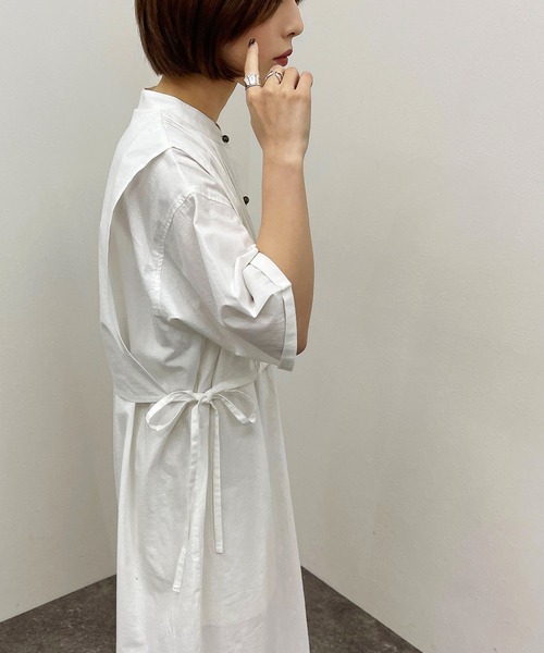 apres jour mignon（アプレジュールミニョン）の「ドレスデザインシャツワンピース 【ZOZOTOWN限定アイテム】（ワンピース・レディース・オフホワイト/ブラック・X-LARGE/フリー）」の5枚目の写真