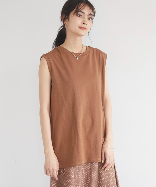 CRAFT STANDARD BOUTIQUE（クラフトスタンダードブティック）の「スリーブレスプルオーバー　＊（Tシャツ/カットソー・レディース・チャコールグレー/ブラウン/オフホワイト/ブルー・FREE）」の11枚目の写真