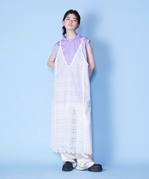 lautreamont BLEUBLANC(ロートレアモンブルーブラン)の「スカラップレースキャミワンピ(ワンピース・レディース・ホワイト/ネイビー・9号)」の4枚目の写真