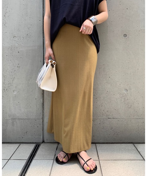 RIVE DROITE（リヴドロワ）の「大人の女性らしさを演出　テレコナロースカート（スカート・レディース・イエロー/ベージュ/ブラック・FREE）」の3枚目の写真