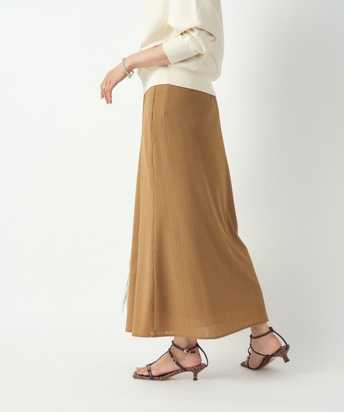 RIVE DROITE（リヴドロワ）の「大人の女性らしさを演出　テレコナロースカート（スカート・レディース・イエロー/ベージュ/ブラック・FREE）」の18枚目の写真