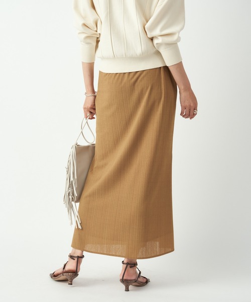 RIVE DROITE（リヴドロワ）の「大人の女性らしさを演出　テレコナロースカート（スカート・レディース・イエロー/ベージュ/ブラック・FREE）」の19枚目の写真