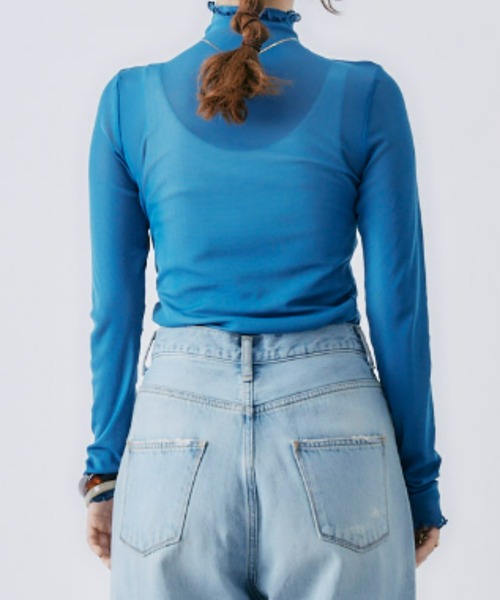 toucher du brise(トゥシェドブリーズ)の「透け感がポイント シアートップス(Tシャツ/カットソー・レディース・ブルー/ベージュ/ブラック/ブラウン/パープル/グレー・M)」の19枚目の写真