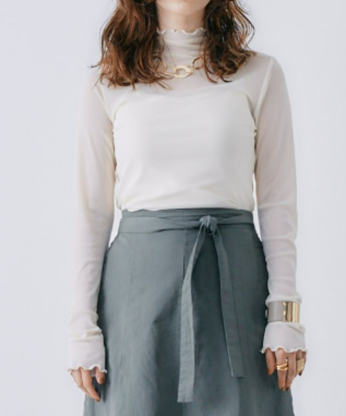 toucher du brise(トゥシェドブリーズ)の「透け感がポイント シアートップス(Tシャツ/カットソー・レディース・ブルー/ベージュ/ブラック/ブラウン/パープル/グレー・M)」の12枚目の写真