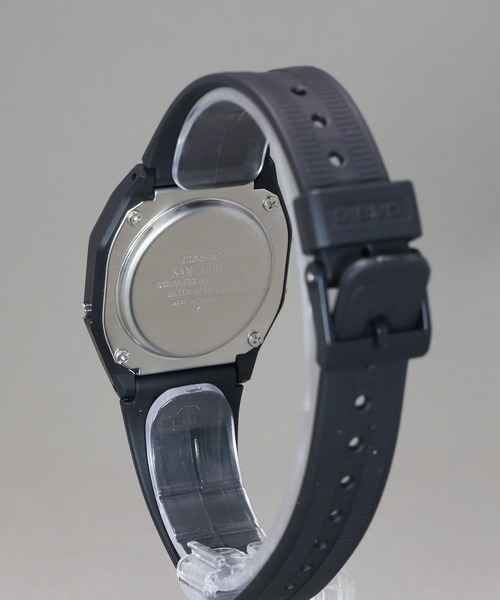 CASIO(カシオ)の「CASIO Collection / F-84W-1QJH(デジタル腕時計・メンズ・ブラック・FREE)」の6枚目の写真