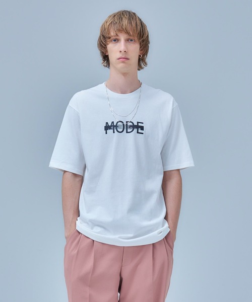 UNITED TOKYO（ユナイテッドトウキョウ）の「Graphic TEE（basic size)（Tシャツ/カットソー・メンズ・ホワイト/ブラック/アイボリー/その他/モスグリーン/ライトブラウン/ブラック×ブラック/ホワイト系その他/ブラック系その他2/ホワイト×ホワイト・1/2）」の9枚目の写真