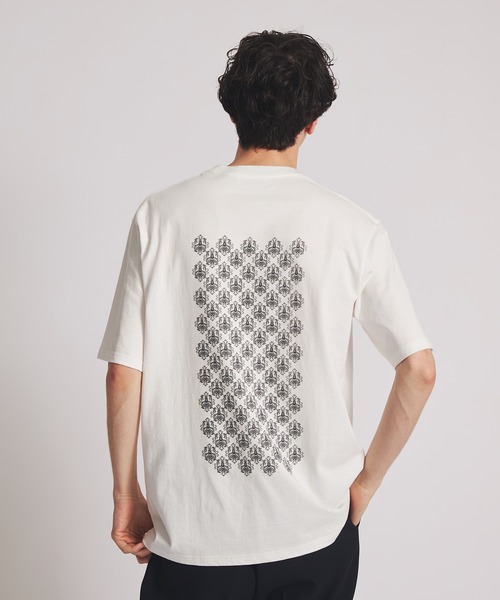 UNITED TOKYO（ユナイテッドトウキョウ）の「Graphic TEE（basic size)（Tシャツ/カットソー・メンズ・ホワイト/ブラック/アイボリー/その他/モスグリーン/ライトブラウン/ブラック×ブラック/ホワイト系その他/ブラック系その他2/ホワイト×ホワイト・1/2）」の8枚目の写真