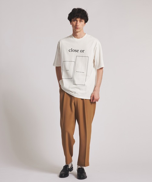 UNITED TOKYO（ユナイテッドトウキョウ）の「Graphic TEE（basic size)（Tシャツ/カットソー・メンズ・ホワイト/ブラック/アイボリー/その他/モスグリーン/ライトブラウン/ブラック×ブラック/ホワイト系その他/ブラック系その他2/ホワイト×ホワイト・1/2）」の22枚目の写真