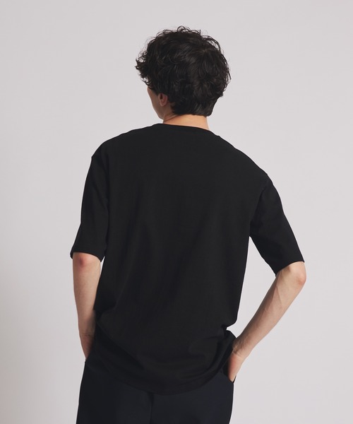 UNITED TOKYO（ユナイテッドトウキョウ）の「Graphic TEE（basic size)（Tシャツ/カットソー・メンズ・ホワイト/ブラック/アイボリー/その他/モスグリーン/ライトブラウン/ブラック×ブラック/ホワイト系その他/ブラック系その他2/ホワイト×ホワイト・1/2）」の14枚目の写真