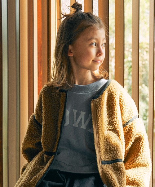 undeny.(アンディニ-)の「undeny. ロゴビッグトレーナー/線画プリントビッグトレーナー(その他トップス・キッズ・ブルー系その他/ブラック/パープル/ベージュ/チャコールグレー/カーキ・L/M/XL/S)」の8枚目の写真