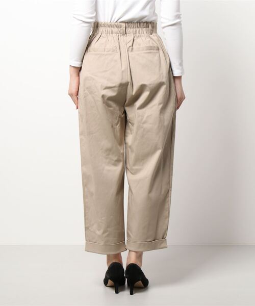 NICOLE CLUB（ニコル　クラブ）の「【NICOLE CLUB】配色ベルト付きタックパンツ（その他パンツ・レディース・ブラック/ベージュ/グレー系その他/ブラウン系その他・MEDIUM）」の6枚目の写真
