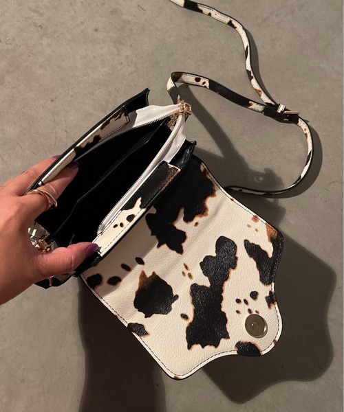 SpRay(スプレイ)の「フェイク2WAYショルダー(ショルダーバッグ・レディース・ブラック/ホワイト系その他/ボルドー/ダークグリーン・FREE)」の11枚目の写真