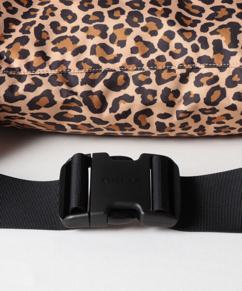 FREDY&GLOSTER（フレディアンドグロスター）の「【KELTY/ケルティ】DPミニファニーバッグ Leo（ショルダーバッグ・レディース・ベージュ系その他・FREE）」の9枚目の写真