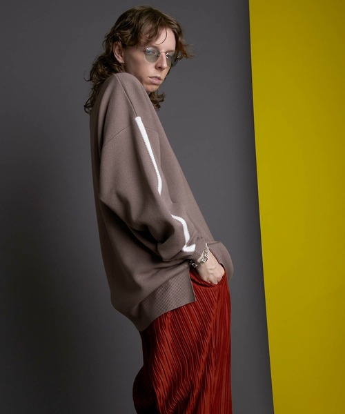 ENDER PRODUCTS（エンダープロダクツ）の「オーバーサイズ ミラノリブ ラインスリーブ タートルネックニット 【ENDER PRODUCTS/エンダープロダクツ】（ニット/セーター・メンズ・ホワイト/ブラック/グレイッシュベージュ/ベージュ系その他/オレンジ・M/L）」の15枚目の写真