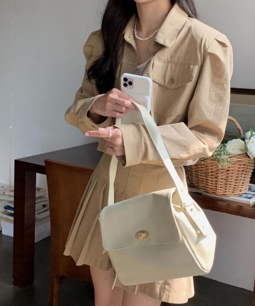 mood for a day(ムードフォーアデイ)の「precious set up / ジャケットアンドスカートセットアップ(セットアップ・レディース・ベージュ・FREE)」の8枚目の写真