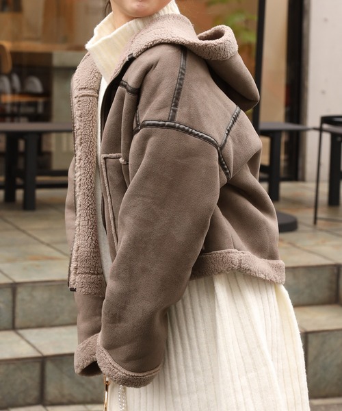 one after another NICE CLAUP（ワンアフターアナザーナイスクラップ）の「ウエスト丈が使いやすい！ボンバーショートジャケット（その他アウター・レディース・アイボリー/ブラウン系その他・FREE）」の9枚目の写真