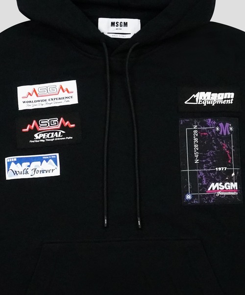 MSGM（エムエスジーエム）の「MSGMマルチワッペンスウェットパーカー 