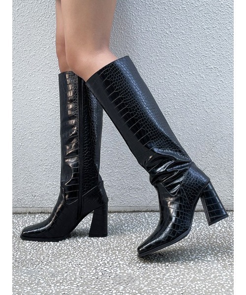 ENVYM（アンビー）の「スクエアトゥロングＢＯＯＴＳ（ブーツ・レディース・ブラック/ベージュ/パイソン・23.5/24.5/22.5）」の4枚目の写真