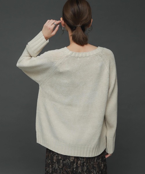 SENSE OF PLACE by URBAN RESEARCH（センスオブプレイスバイアーバンリサーチ）の「クルーネックモールセーター（ニット/セーター・レディース・ブラック/グリーン/アイボリー/ライトブラウン・ONE）」の6枚目の写真