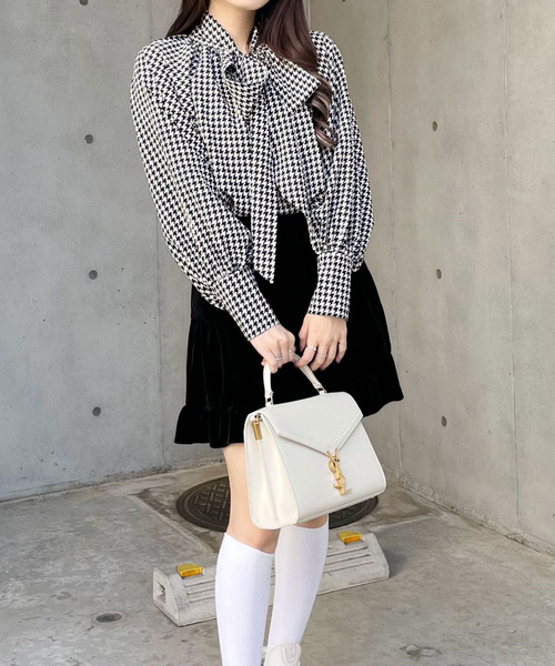 titty＆Co. PETIT by poyo（ティティーアンドコープティバイポヨ）の「【titty&Co.PETIT by POYO】千鳥チェックリボンボリュームブラウス（シャツ/ブラウス・レディース・マルチ・FREE）」の2枚目の写真