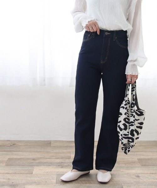 Social GIRL(ソーシャルガール)の「ハイウエストストレートデニムジーンズ(デニムパンツ・レディース・インディゴブルー/ブルー・M/L)」の2枚目の写真