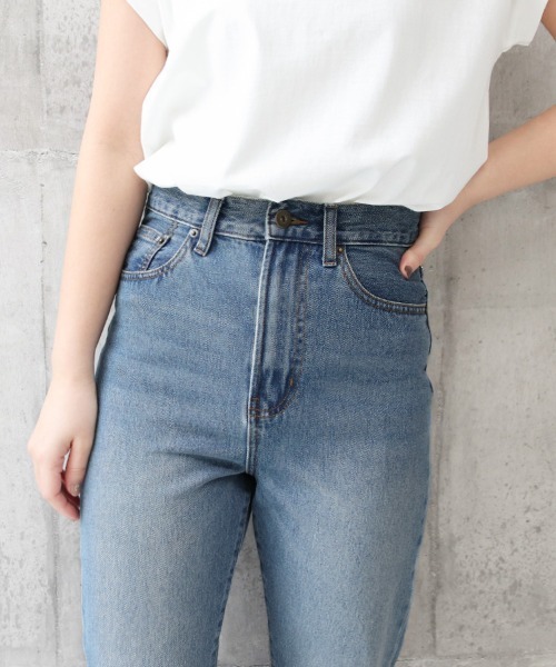 Social GIRL(ソーシャルガール)の「ハイウエストストレートデニムジーンズ(デニムパンツ・レディース・インディゴブルー/ブルー・M/L)」の20枚目の写真