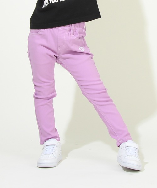 BABYDOLL（ベビードール）の「通販限定サイズあり　イージーシンプルデニムパンツ　6235K（その他パンツ・キッズ・ライトブルー/ブラック/ブルー/オフホワイト/ピンク/グリーン/ネイビー/イエロー/ベージュ/ピンク系その他/パープル/レッド/ダークブラウン系/ベビーピンク/マスタード/バイオレット/ホワイト/ピンク系その他2/グリーン系その他/ベージュ系その他・160cm/110cm/150cm/120cm/140cm/130cm/100cm/80ｃｍ/90cm）」の13枚目の写真